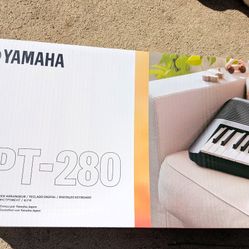 Yamaha Electric Keyboard Piano Brand New 