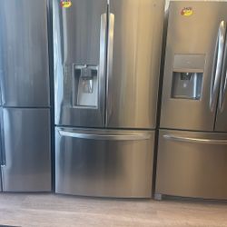 LG Stainless Steel 3dr Bottom Freezer Refrigerator 