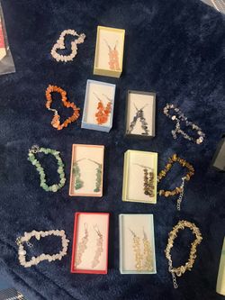 Jewelry (Perfect for resellers)