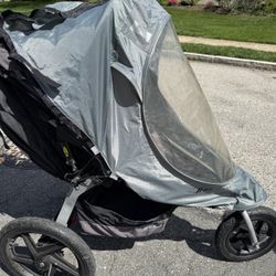 BOB Jogging Stroller And Rain Cover