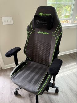 Secret Lab Lamborghini Gaming Chair XL