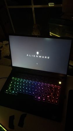 Alienware Gaming Laptop M15 R7