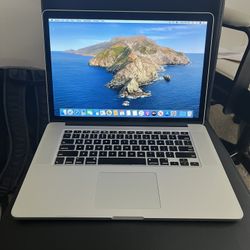 Apple MacBook Pro Core i7 2.7GHz 16GB RAM 500GB SSD 15 Inch