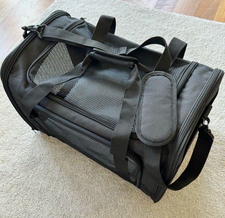 Dog bag new airport approved