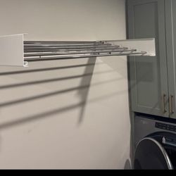Wall-Mounted Folding Clothes Drying Rack – 40’’ White, Space-Saving & Retractable – Brand New!