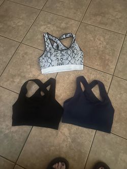 Sports Bra Seamless Padded Strappy Sports Bras for Women Yoga Bra Workout Removable Cups