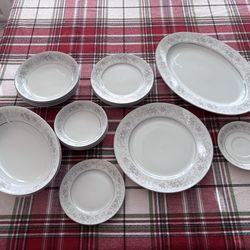 Set of Camelot China in the Carrousel pattern, misc. items