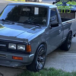 1985 Nissan 720
