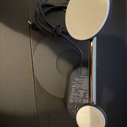 Like New Belkin 3 in 1 Wireless Charger