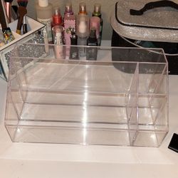 Acrylic Makeup Palette Organizer 7$