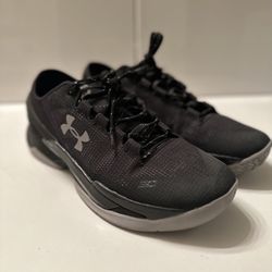 Mens Curry Two Low