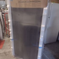 Brand new black Fridge, delivery available!!!