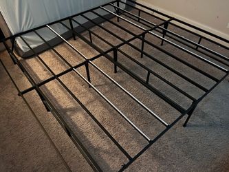 King frame metal foldable