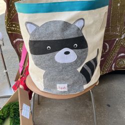 3 Sprouts Raccoon Storage Bin Toys Laundry