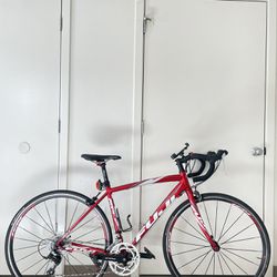 Fuji Sportif 1.5 Road Bike 