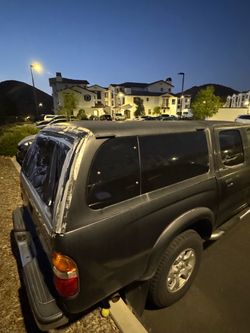 Truck Camper Shell / Topper