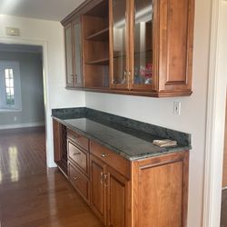 Cabinets And Countertop 
