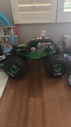 Grave Digger Remote Control Monster Truck