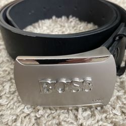 Hugo Boss Men’s Black Leather Belt Large 38-40 New Without Tags Italy Embedding