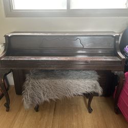 Piano for sale
