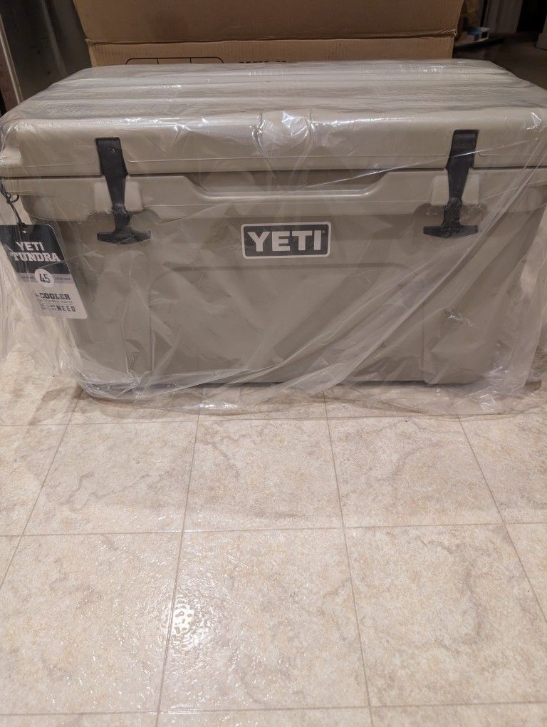 Yeti Tundra 45 Tan