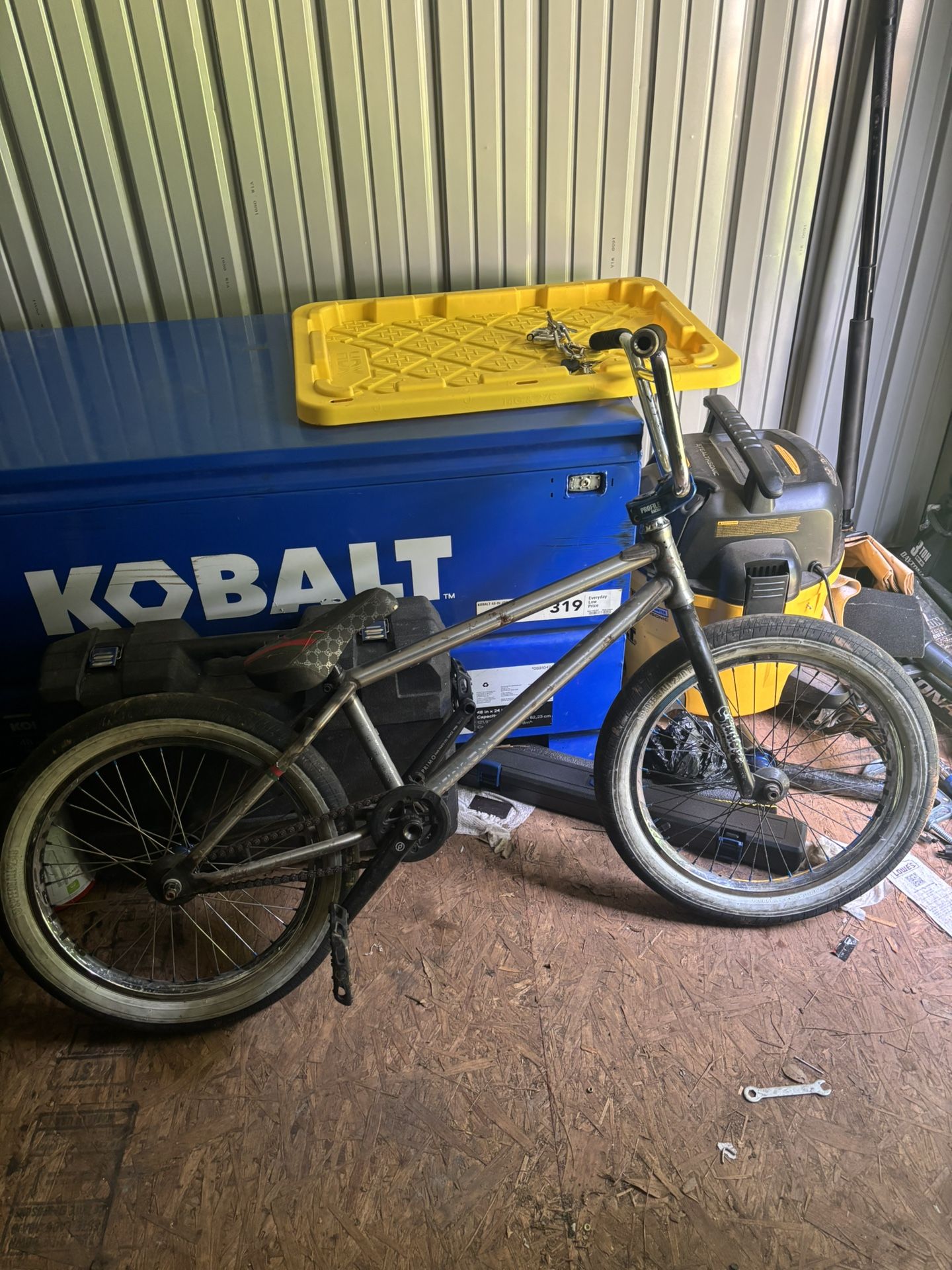 Subrosa Custom Built Bmx Bike