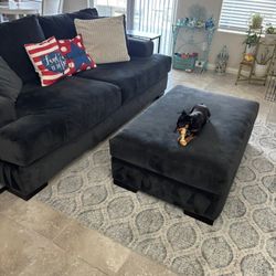 Couch And Ottoman With Pull Out Queen Bed