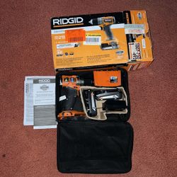 Ridgid Brushless 1/2in Drill Driver Kit