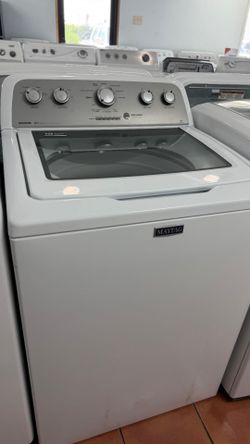 Free delivery available 🚚 Maytag washer extra large load