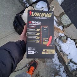 Viking 2000 Amp Peak 12 Volt