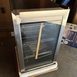 Wine And Beverage Fridge 