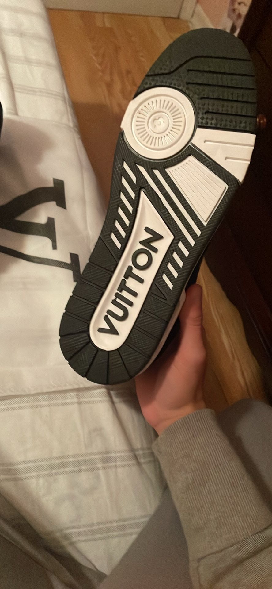 Louis Vuitton Shoes Size 10.5