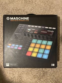 Native Instrument Maschine Production and Performance System