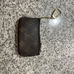Replacement Louis Vuitton Zipper Pull - Used