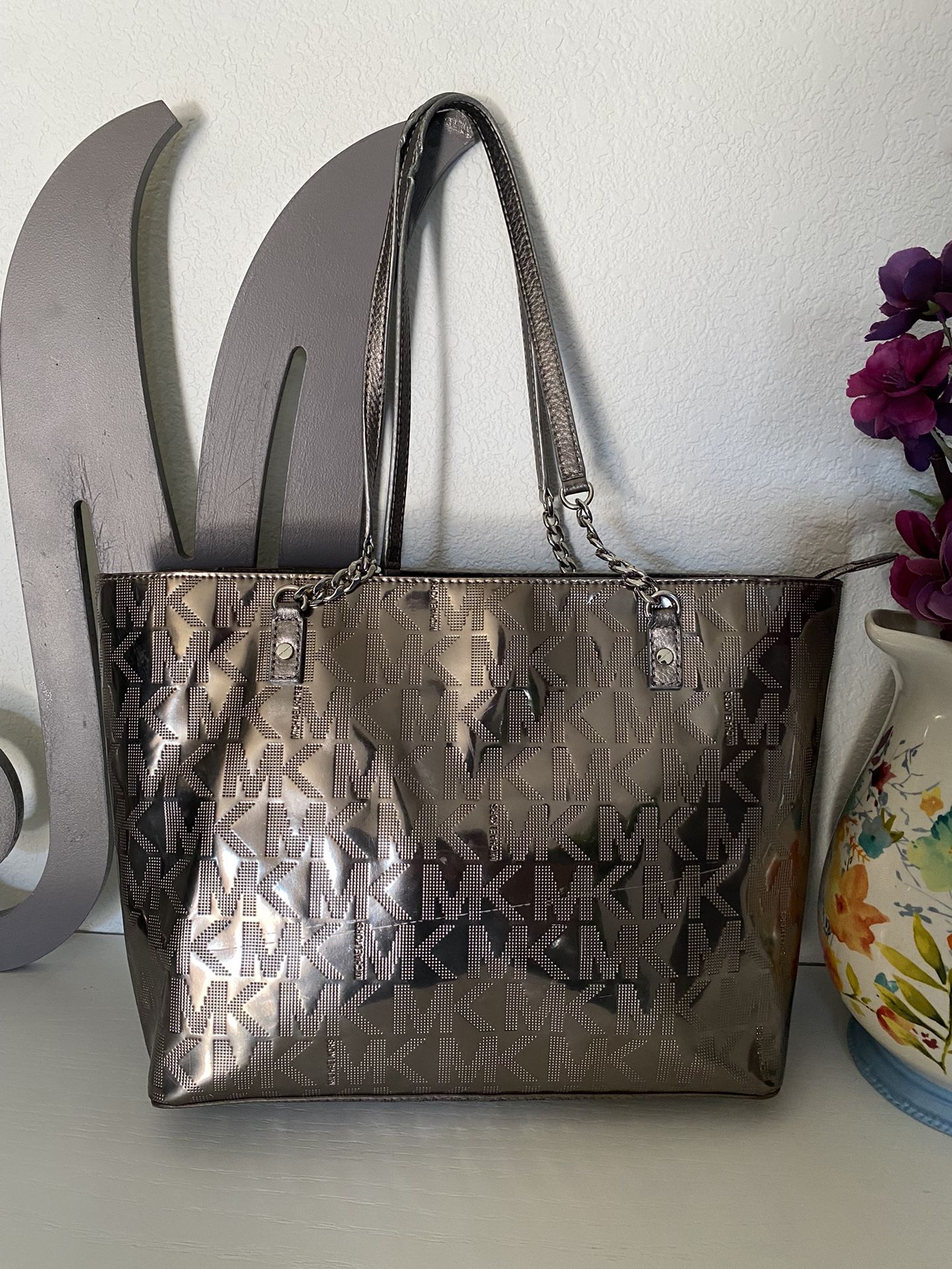 *MICHAEL KORS* Michael Kors Large Shiny Silver Patent Tote Bag Purse