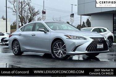 2025 Lexus ES 300h