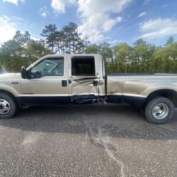 2001 Ford F350 (7.3L Diesel)(Parts)