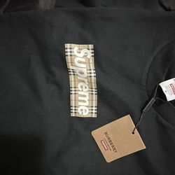 Supreme Tee