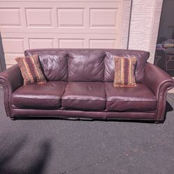 Violino Leather Couch 