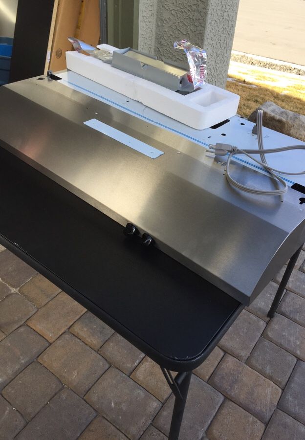 36” Whirlpool uxt4236 stove vent