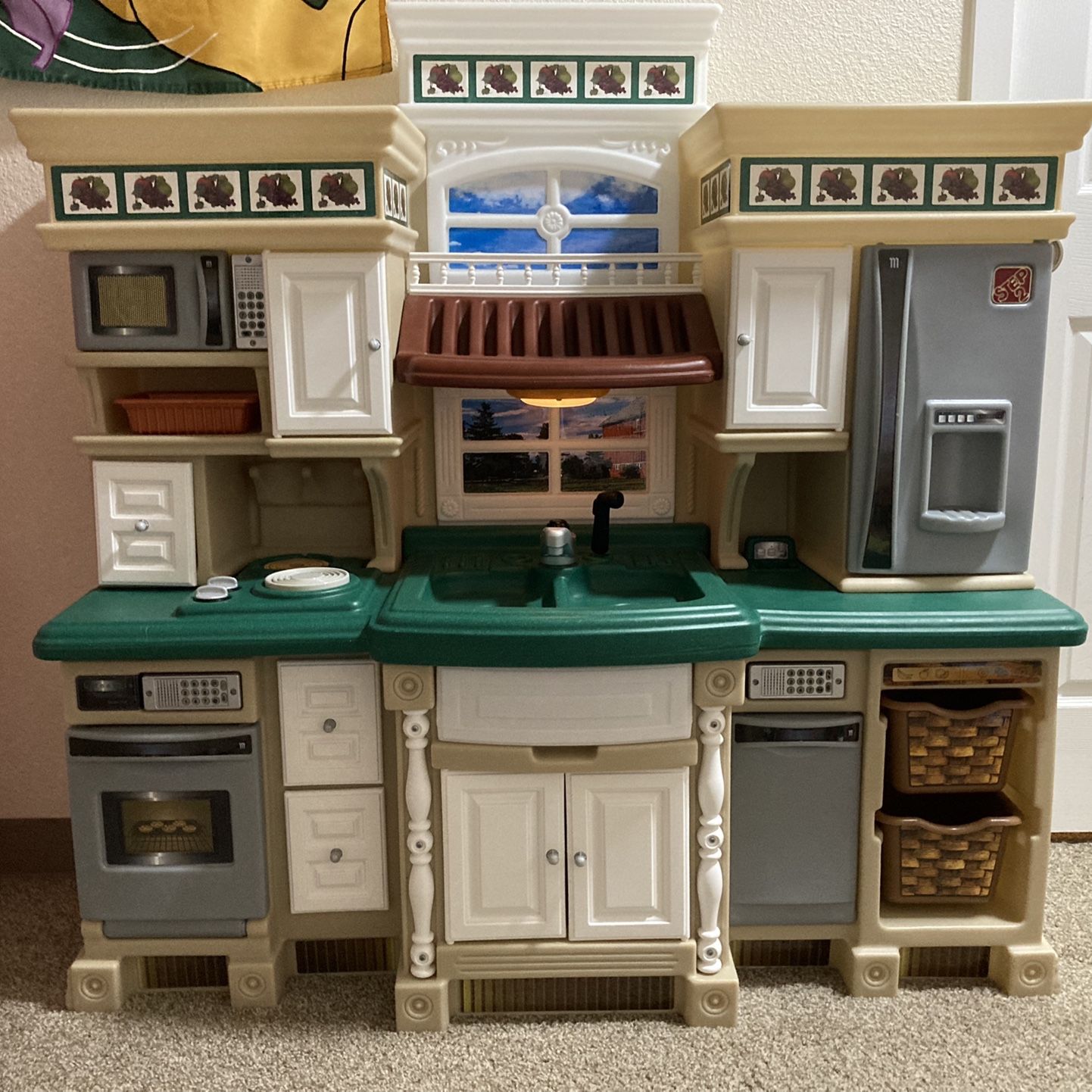 Step2 lifestyle cheap deluxe play kitchen