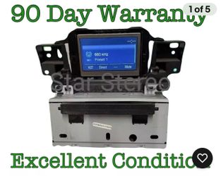 12-17 Ford Focus OEM Satellite Radio CD player  CM5T-19C107-JC WITH SCREEN    FO181B