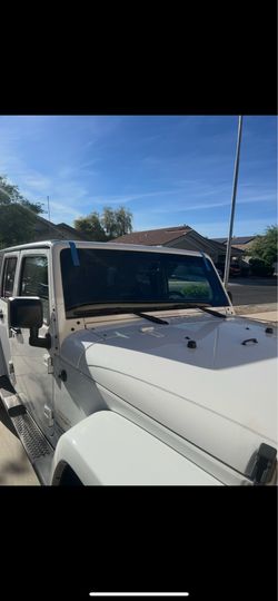 Auto glass