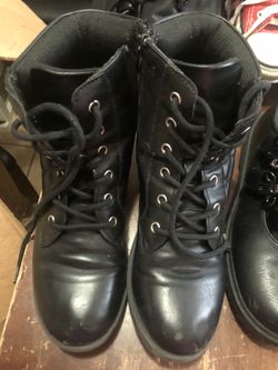 Girl shoes