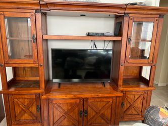 Entertainment center, bookcase, & Cabinets