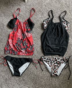 Women’s bathing suit/ swimsuit