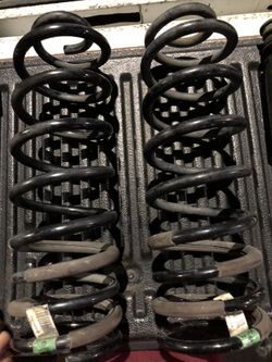 Stock rear springs Ram 1500