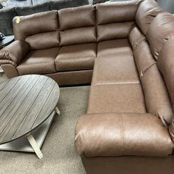 Free Delivery Stunning Sectional!
