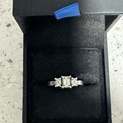 Elegant 14K White Gold Three-Stone Diamond Engagement Ring