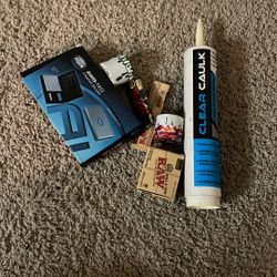 Grinder And Scale 